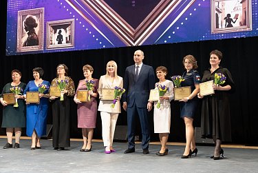 В Оренбурге чествовали победительниц конкурса «Женщина года»